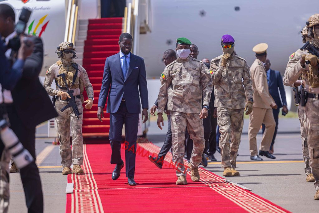 Mali-Sénégal : En visite officielle à Bamako, Diomaye Faye plaide pour les renforcements des liens avec son pays.