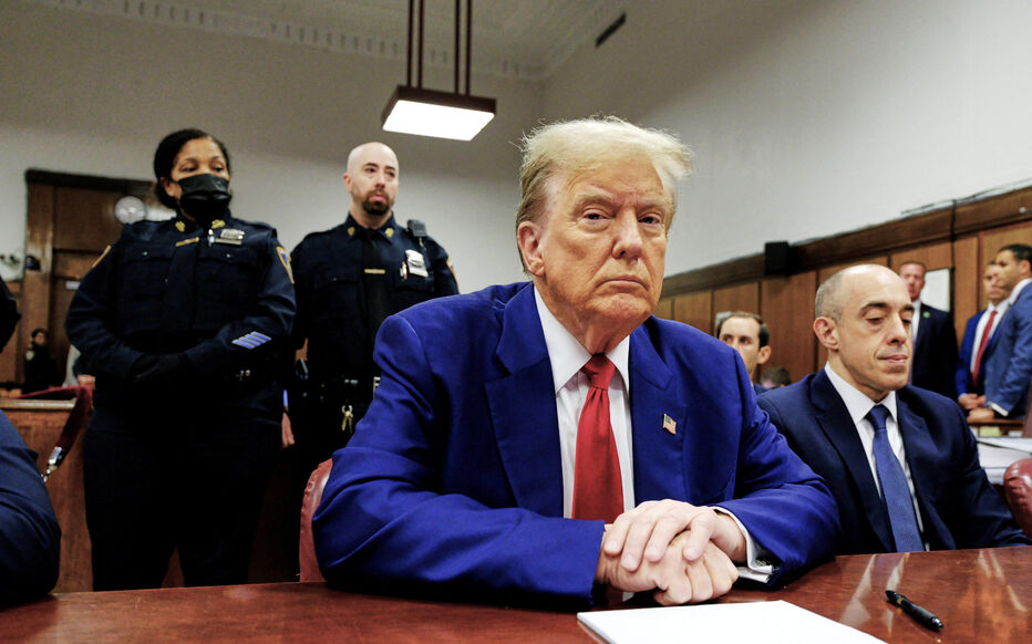 En procès pénal, Donald Trump reconnu coupable pour 32 chefs d&rsquo;accusation.