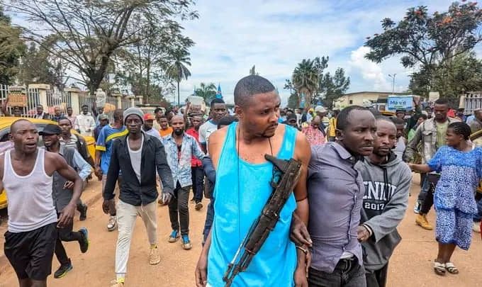 Bukavu : sept voleurs bien armés arrêtés par le Ministre provincial de l&rsquo;intérieur et sécurité