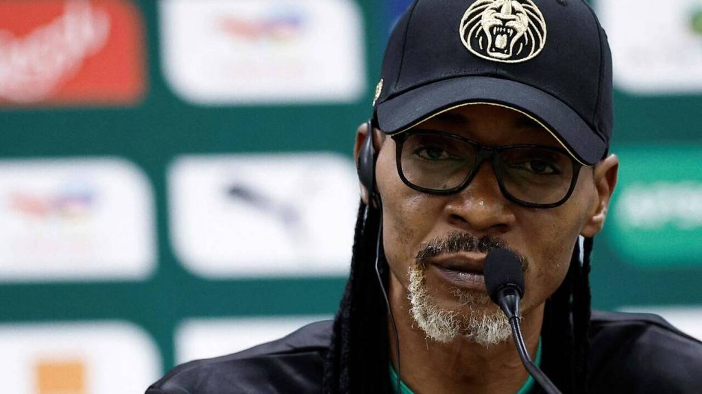 Rigobert Song